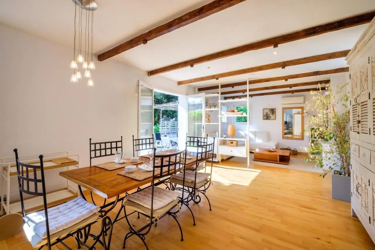 Holiday home Villa Magalinette - Maison Pour 4 Avec Piscine Mougins