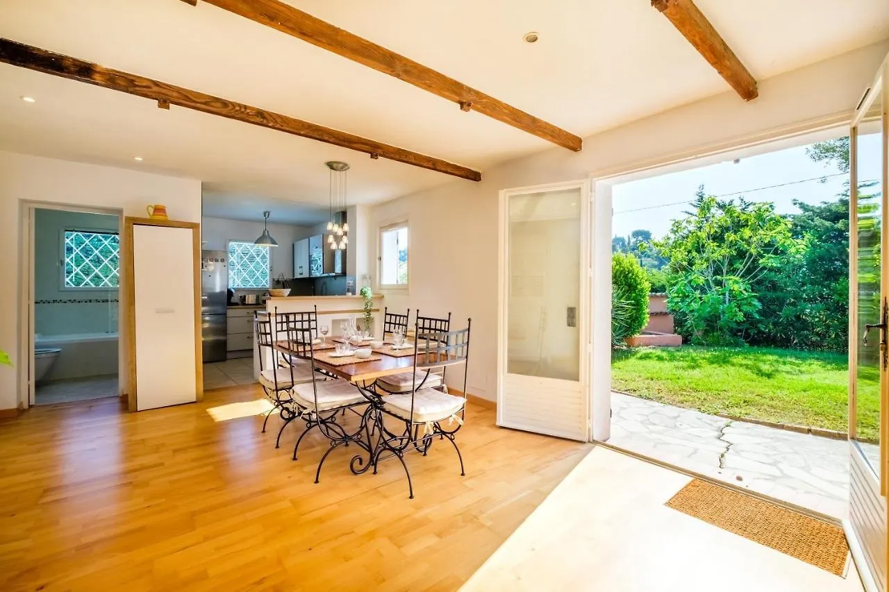 Villa Magalinette - Maison Pour 4 Avec Piscine Mougins