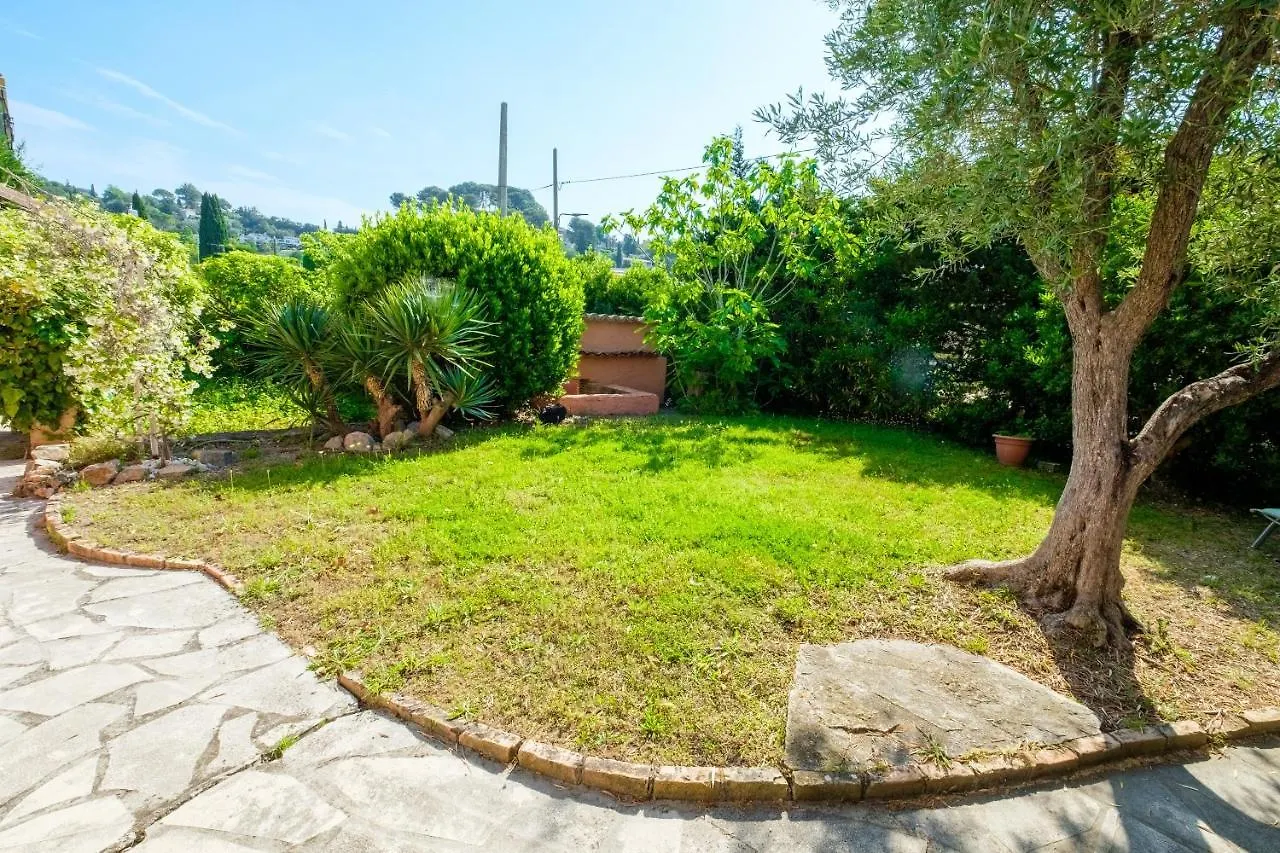 Villa Magalinette - Maison Pour 4 Avec Piscine Mougins 0*,