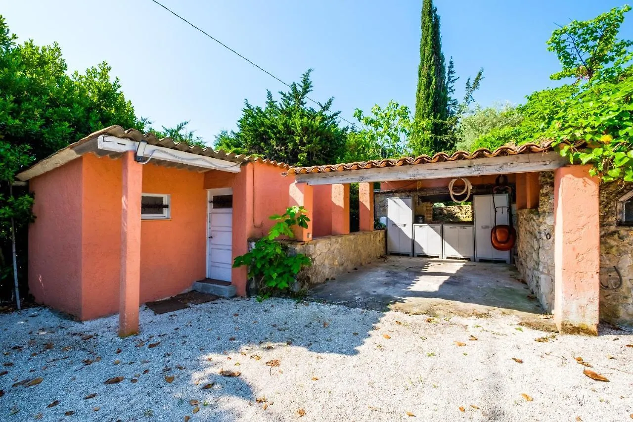 Holiday home Villa Magalinette - Maison Pour 4 Avec Piscine Mougins